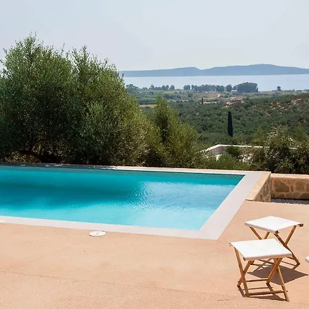 White Pearl Golf Villa