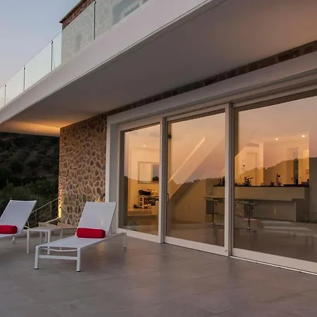 White Pearl Golf Villa Gialova